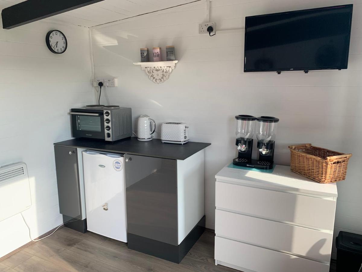 Dolafon Farm Luxury Glamping Cabin With Hot Tub St Asaph Exteriér fotografie